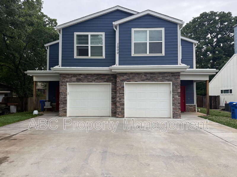 Fayetteville Condo: 1000 West Hickory Street