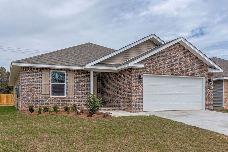 Milton Condo: 5797 Guinevere Ln