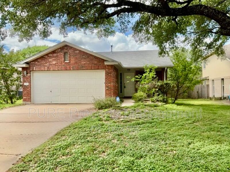 Leander House: 2711 Winslow Dr