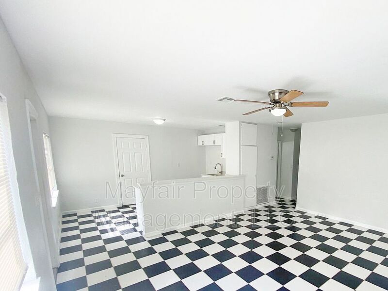 Request a Viewing for 1208 NW 7th Terrace Tenant Turner