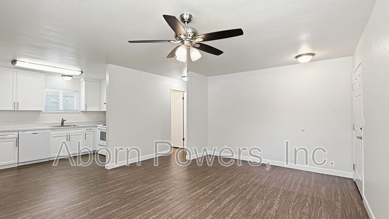 Placerville House: 2760 Coloma Street