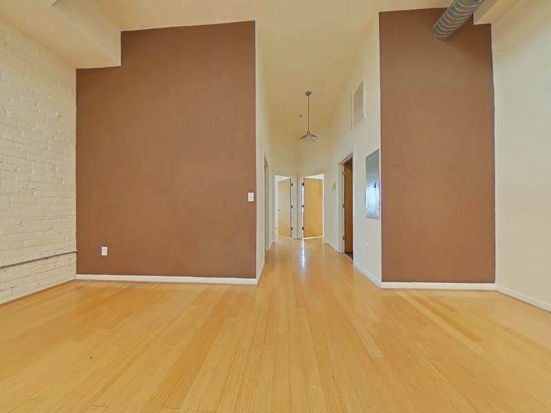 Richmond Condo: 1011 W Marshall St.