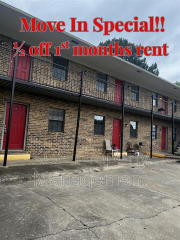 Greenwood Condo: 340 West Dogwood - 3