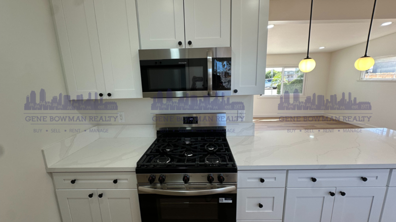 San Diego House: 4854 Barstow Street