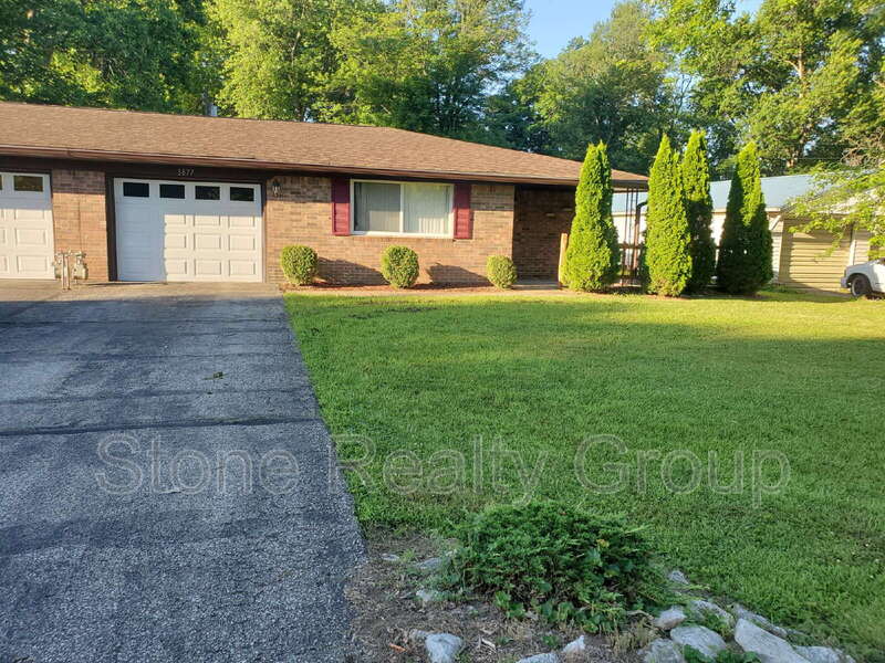 Terre Haue Condo: 3877 E Beulah Avenue