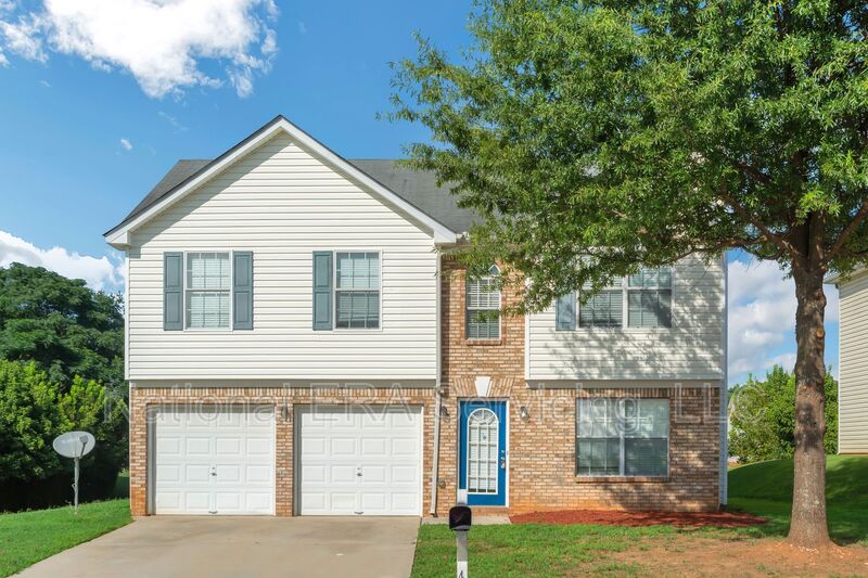 Covington House: 45 Timberlake Terrace