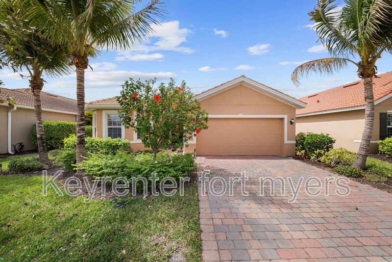 Fort Myers House: 3278 Birchin Ln