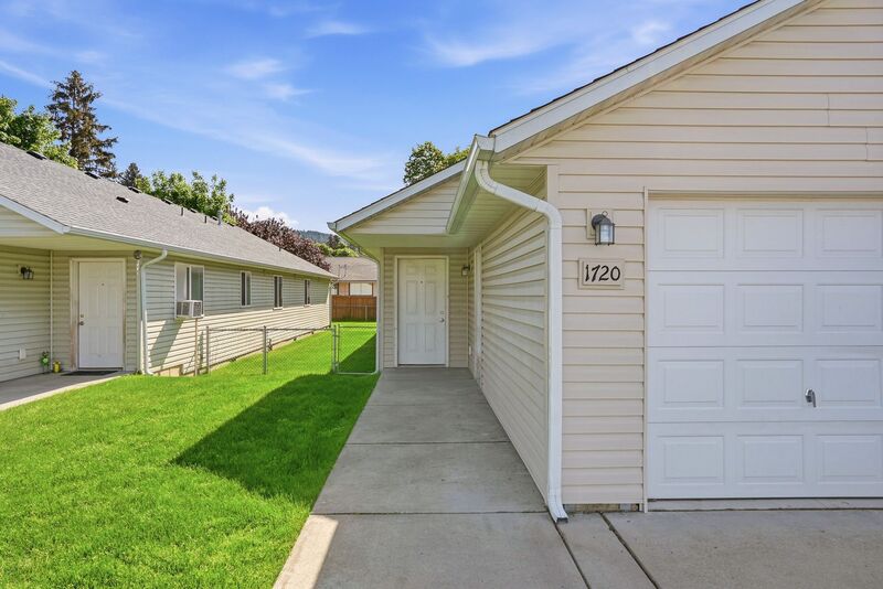 Coeur D' Alene House: 1720 N 5th St