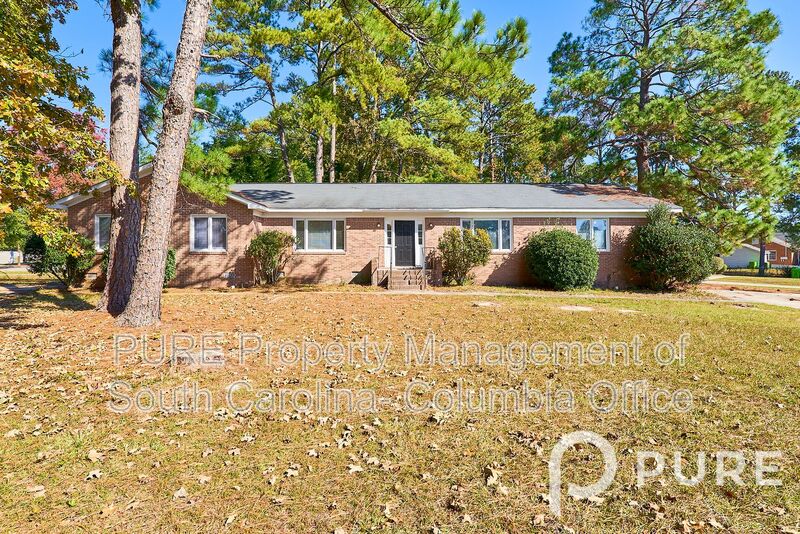 Columbia House: 2900 Scotsman Rd