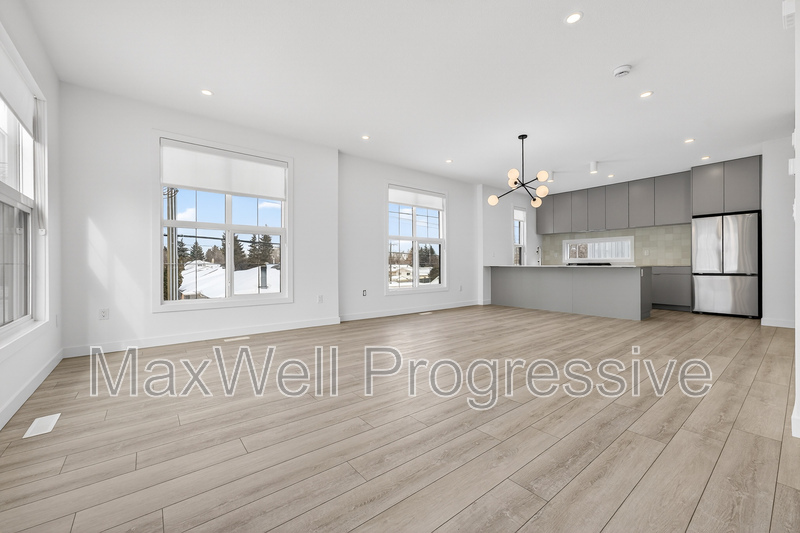 Edmonton Apartment: 13516 115 Avenue