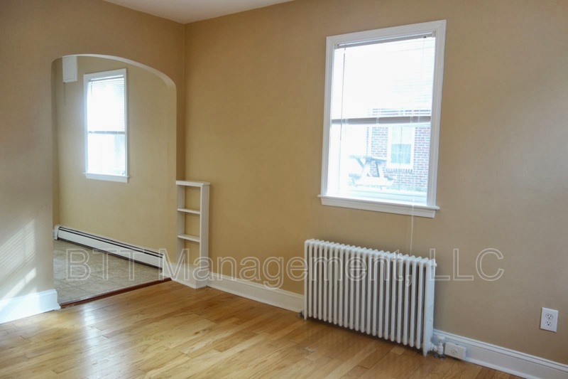 Takoma Park Condo: 8105 Greenwood Avenue