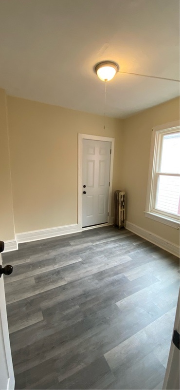 York House: 144 West Jackson Street - B