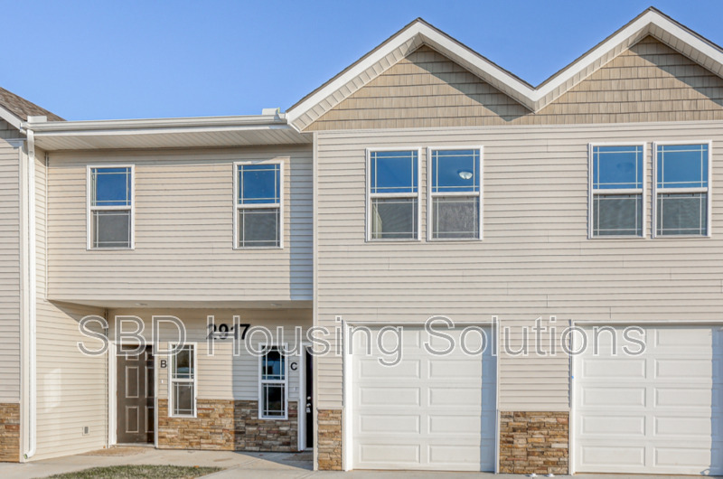 Independence Condo: 2921 S Harvard Ave C