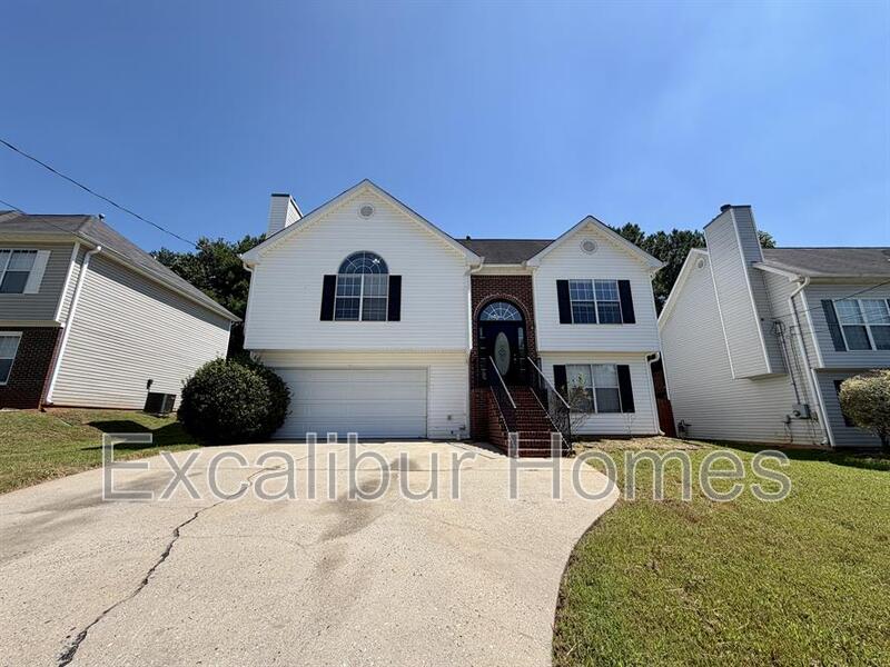 3 Bedroom House – 4212 Reeshemah Street, Atlanta, GA