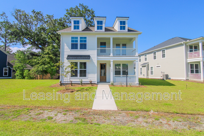 Johns Island House: 448 Bluegill Lane