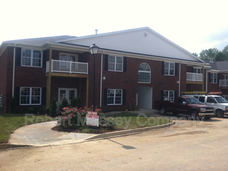 Louisville Condo: 12504 Towne Park Way