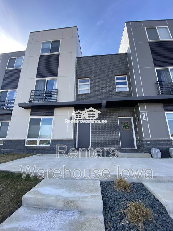 Des Moines House: 522 SW 12th St