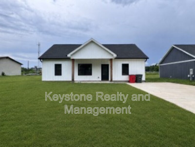 Hopkinsville House: 605 Colonette Drive