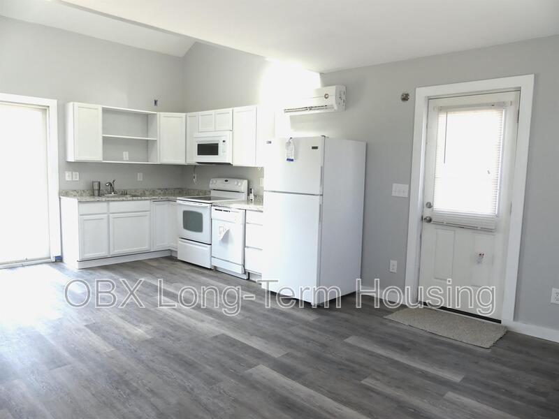 Grandy Condo: 111 Faris Drive ADU