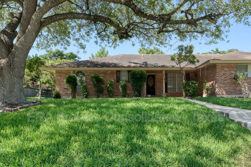 San Antonio Condo: 14301 Brook Hollow