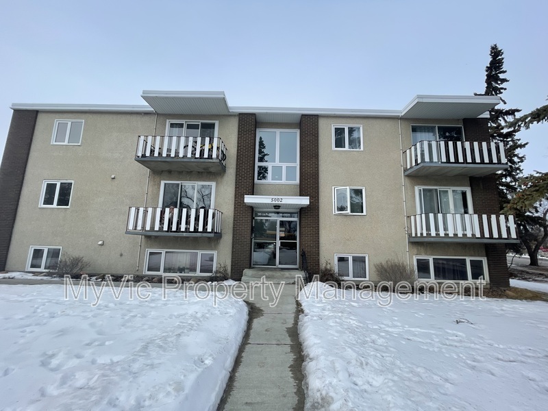 Leduc Condo: 5002 45 Avenue