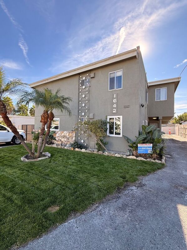 Harbor City Condo: 1642 259th Place