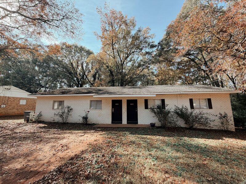 Athens Condo: 155 Sycamore Lane