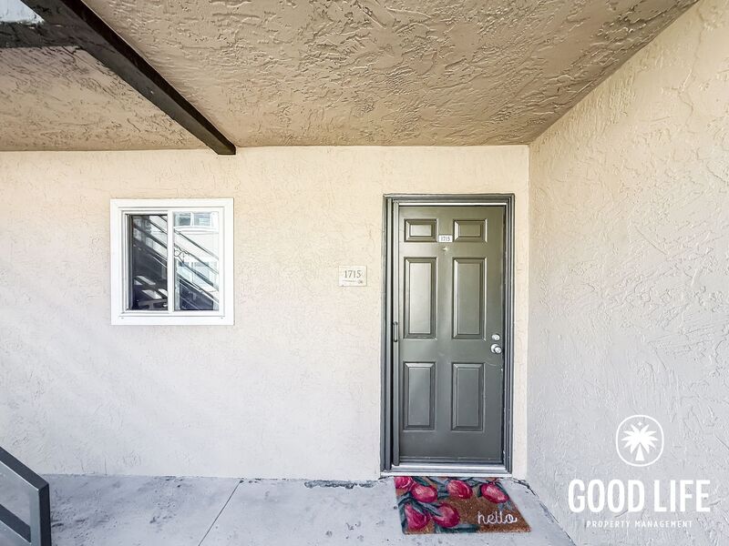 San Diego Condo: 7445 Charmant Dr