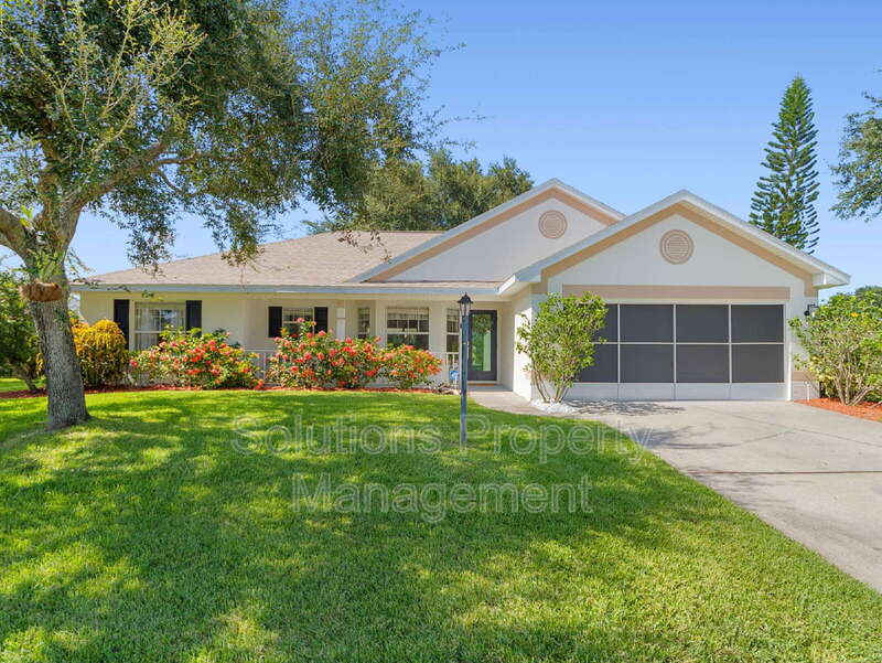 Melbourne House: 424 Brown Ave