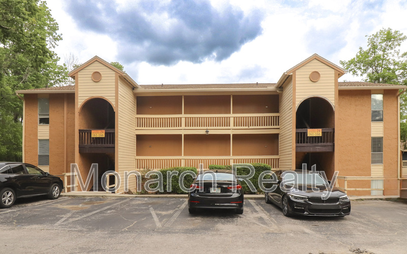 Gainesville Condo: 1810 Northwest 23rd Boulevard, #165