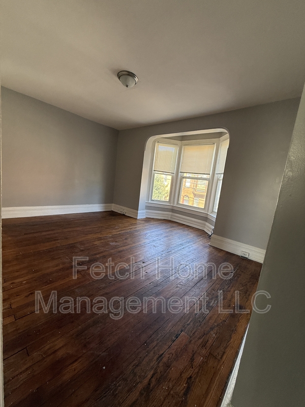 York Condo: 106 South Pershing Avenue - 2F