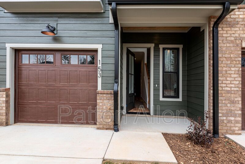 Asheville Townhome: 153 Collin Pl