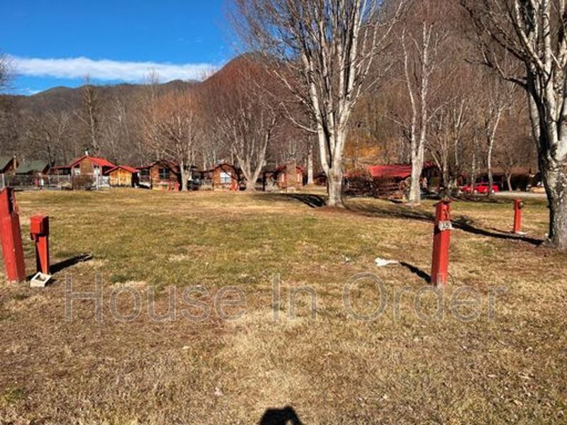 Maggie Valley House: 138 Cottage Dr