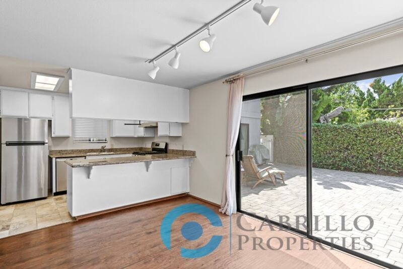 La Jolla Condo: 629 Bonair Way