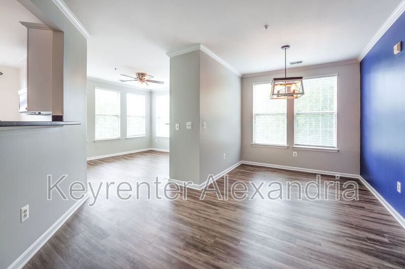 Alexandria Condo: 4951 Brenman Park Drive # 205