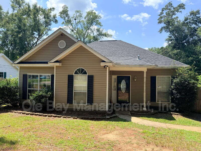 Mobile House: 740 Copperfield Dr W