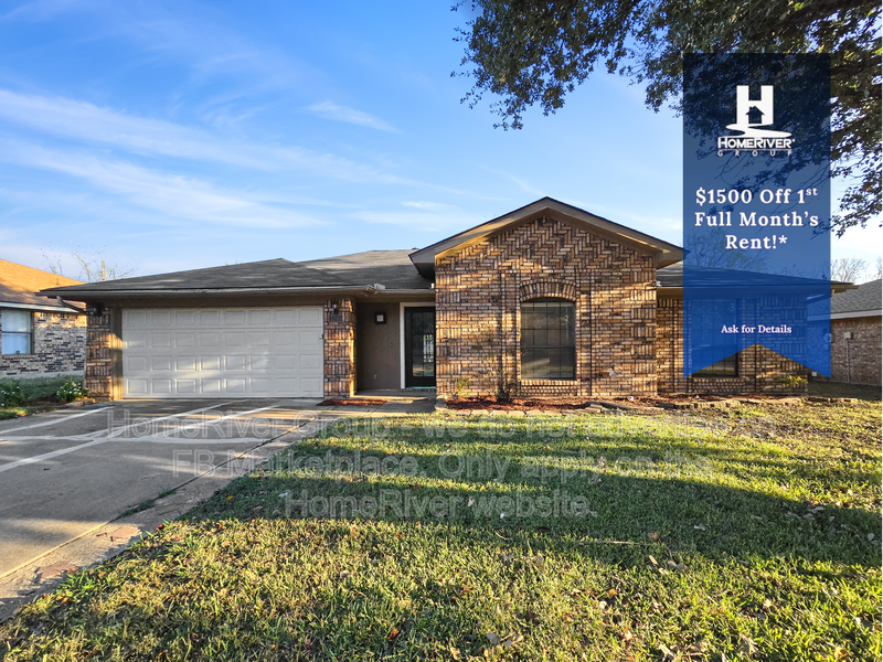 Cleburne House: 1215 Sandstone Dr