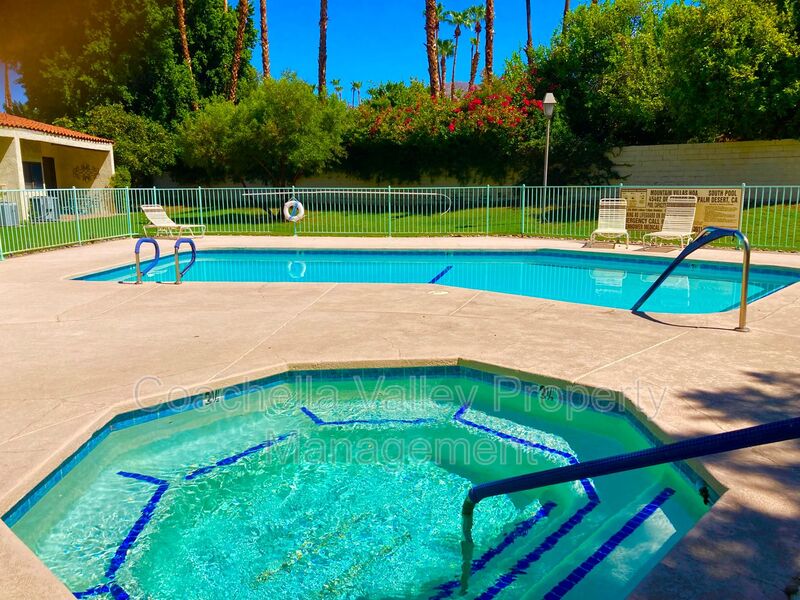 Palm Desert House: 45406 Driftwood Drive