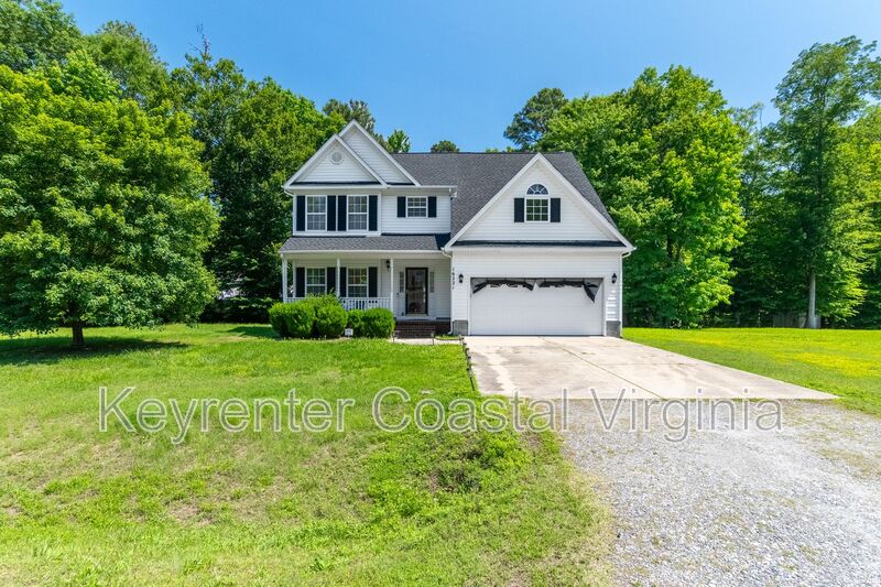 Smithfield House: 16221 Farah Ct