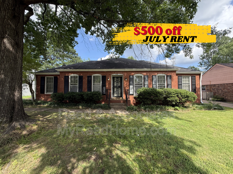 Memphis House: 2292 Eastover Drive