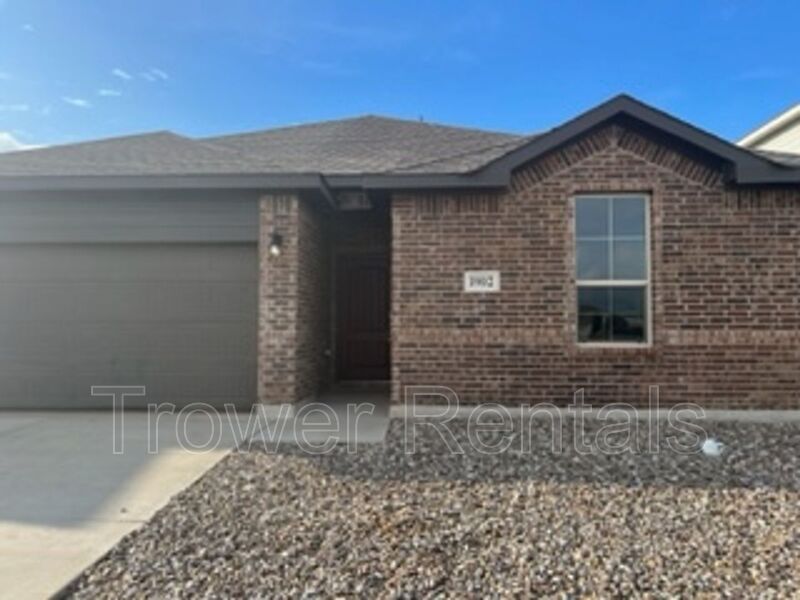 Odessa House: 1902 Twin Falls Dr