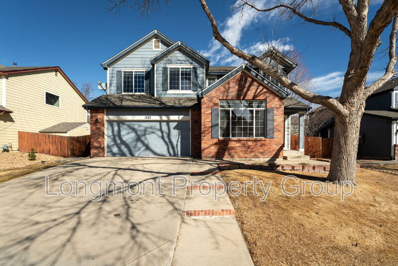 Longmont House: 1022 Morning Dove Drive