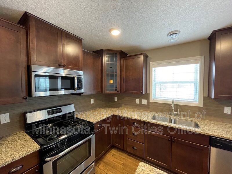 Lake Elmo Townhome: 9987 5th Street Ln N