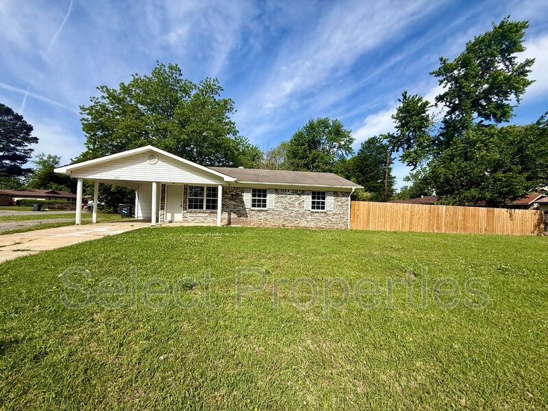 Jonesboro House: 2017 Fairfield