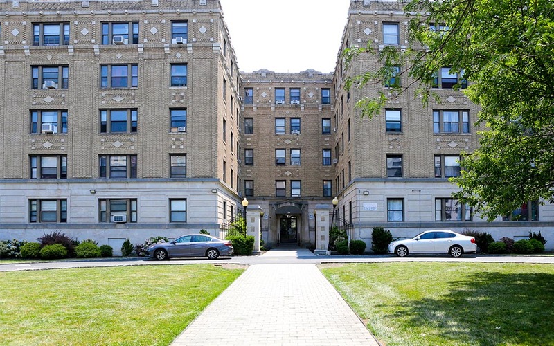 East Orange Condo: 120 S Harrison St - Apt - 7