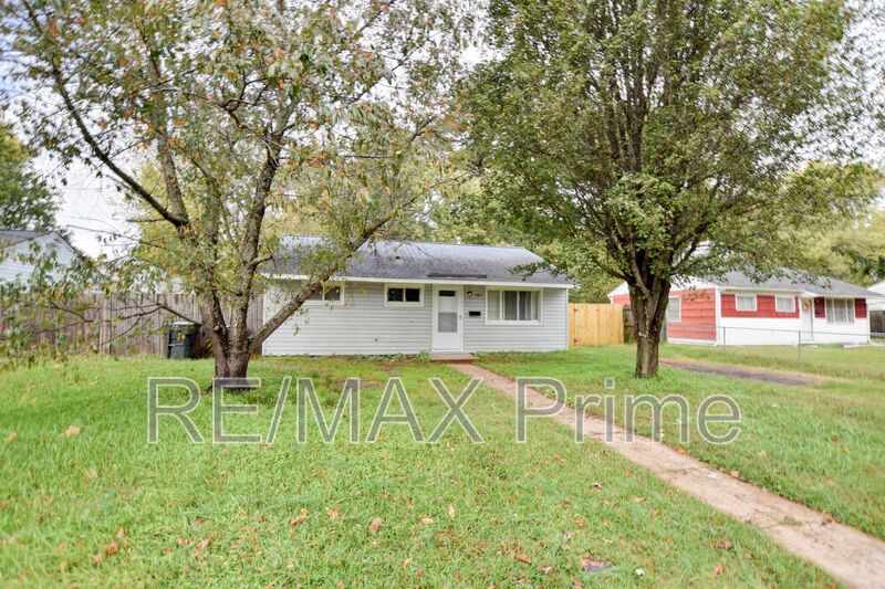 Hampton House: 1923 Bancroft Drive