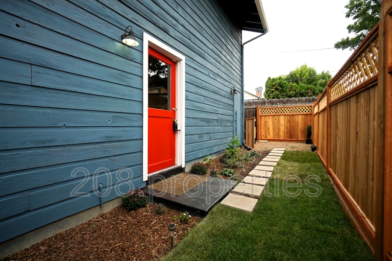 Boise House: 1615 North 7th Street 1/2
