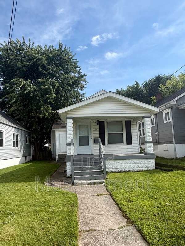 Louisville House: 1506 Sale Avenue