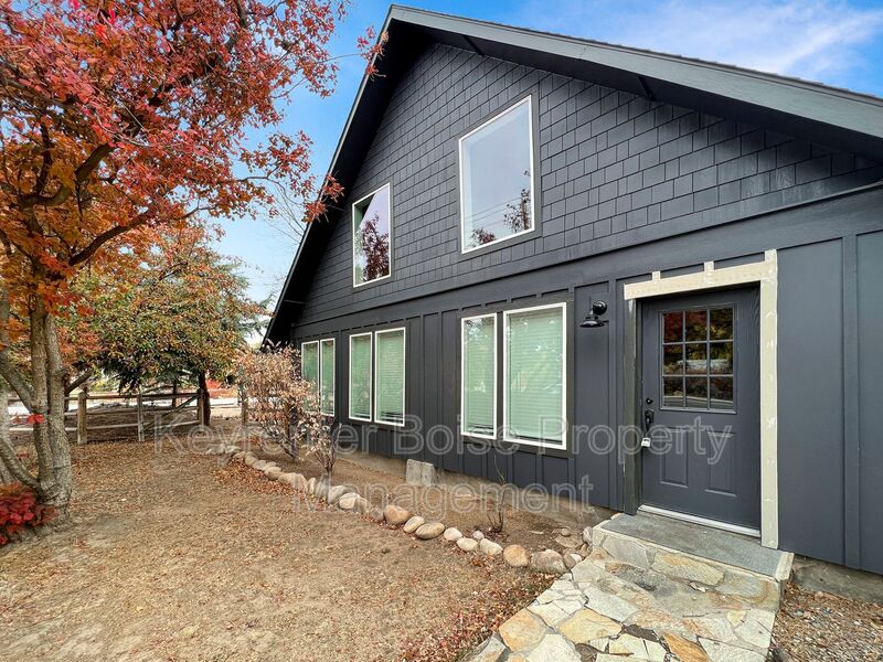 Boise House: 5600 N Pierce Park Lane