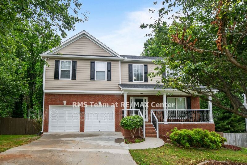Request a Viewing for 2535 Berry Ridge Ln Tenant Turner
